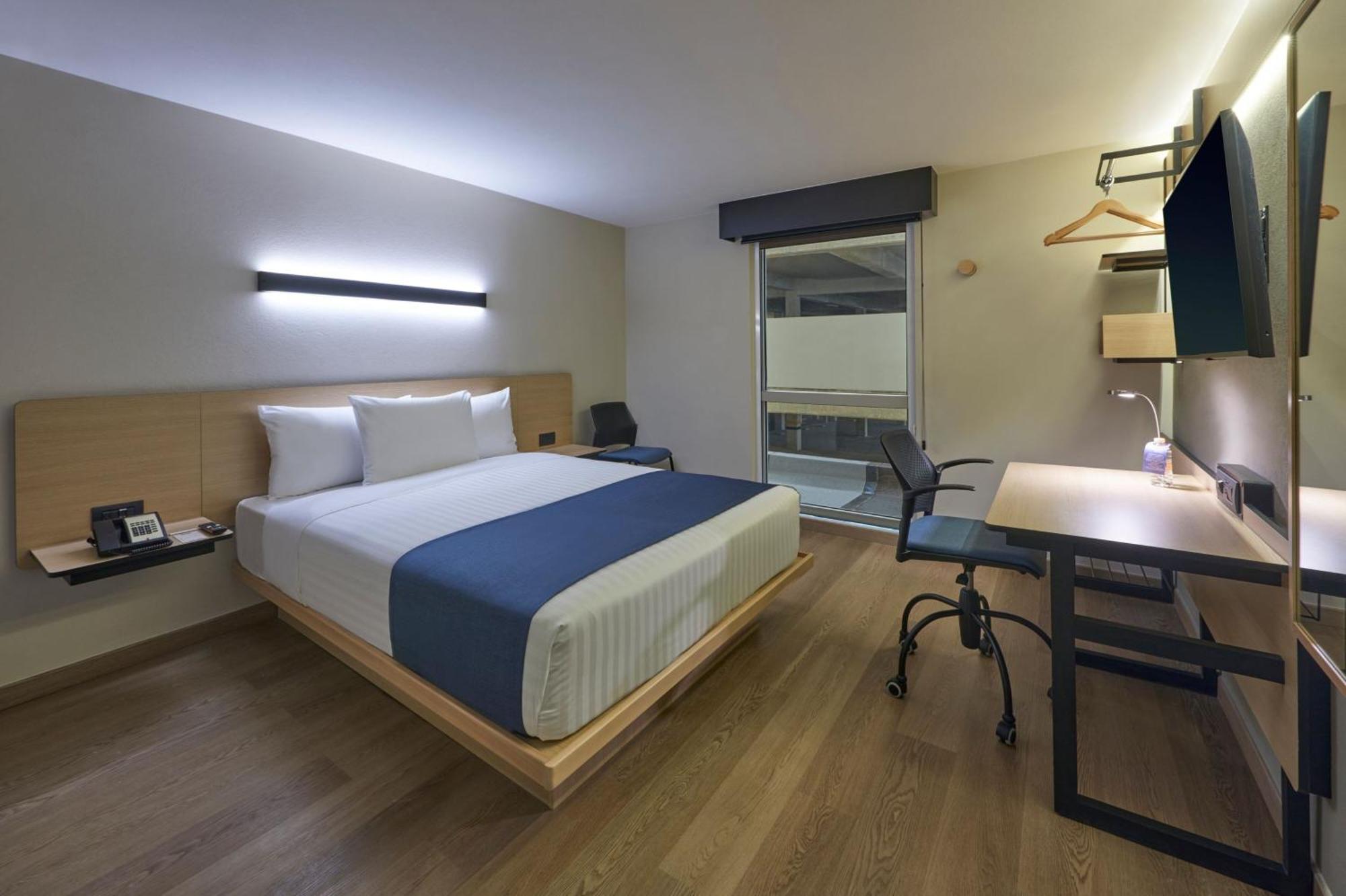 City Express By Marriott Cancun Aeropuerto Alfredo V. Bonfil Exterior photo